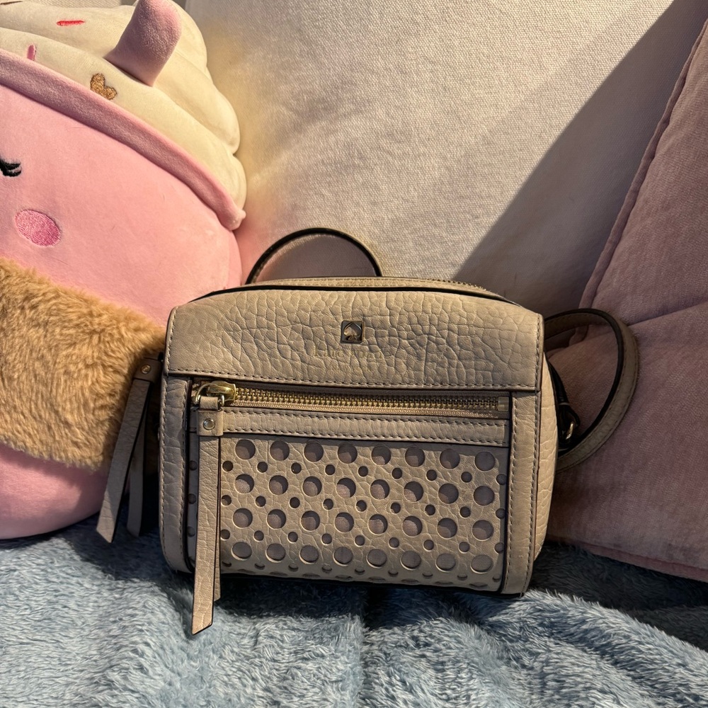 Kate Spade Gray Crossbody Bag with Structured Design